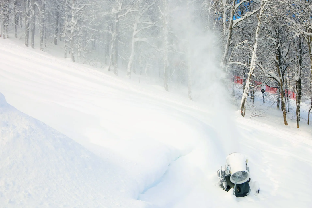 SMI Standard Puma snowmaker