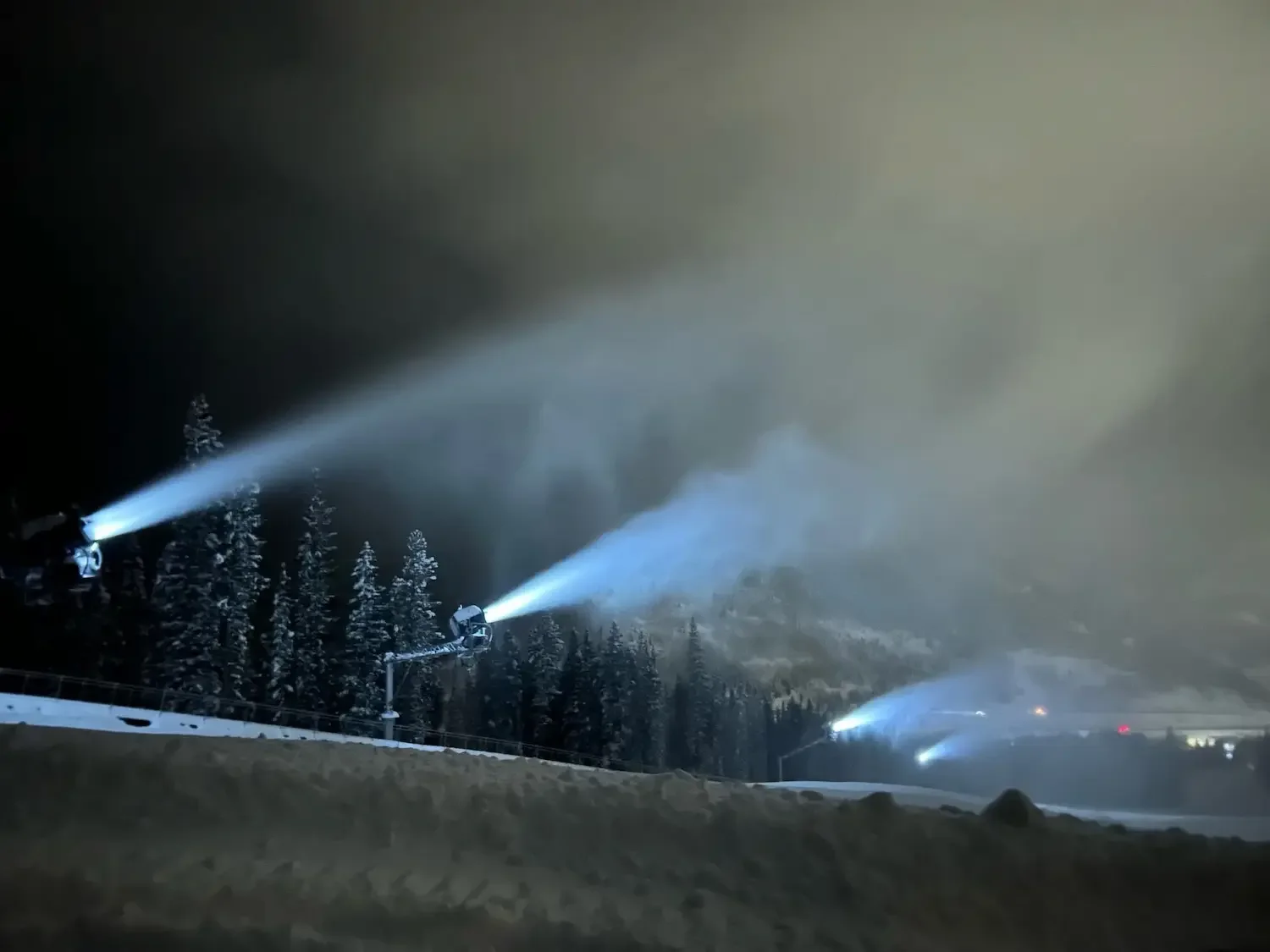 SMI Fan Guns on Swing Arm Towers