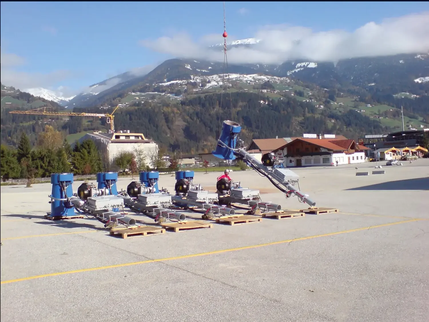 SMI Super Wizzards being installed at Kals Matrei, Austria