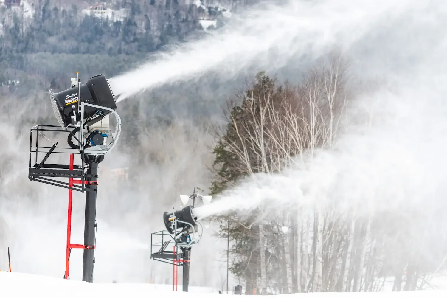 *Photo taken by Sunday River, Maine - SMI Super Polecats on Denali Towers