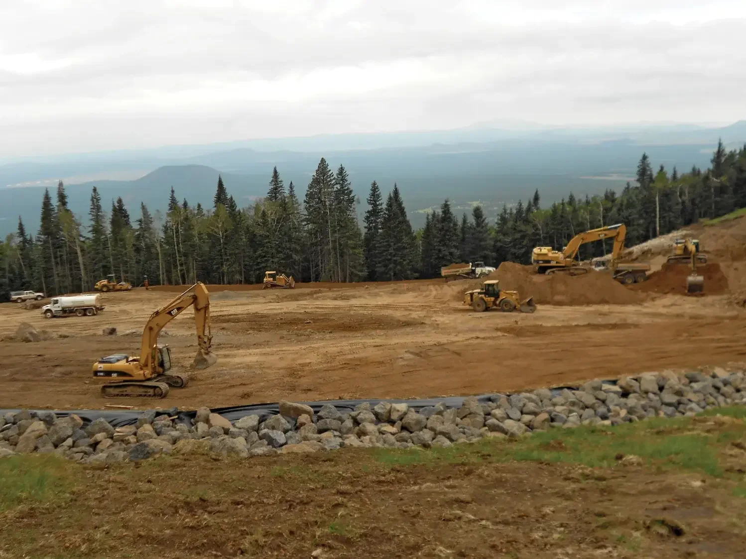 SMI Snowmakers construction at Arizona Snowbowl