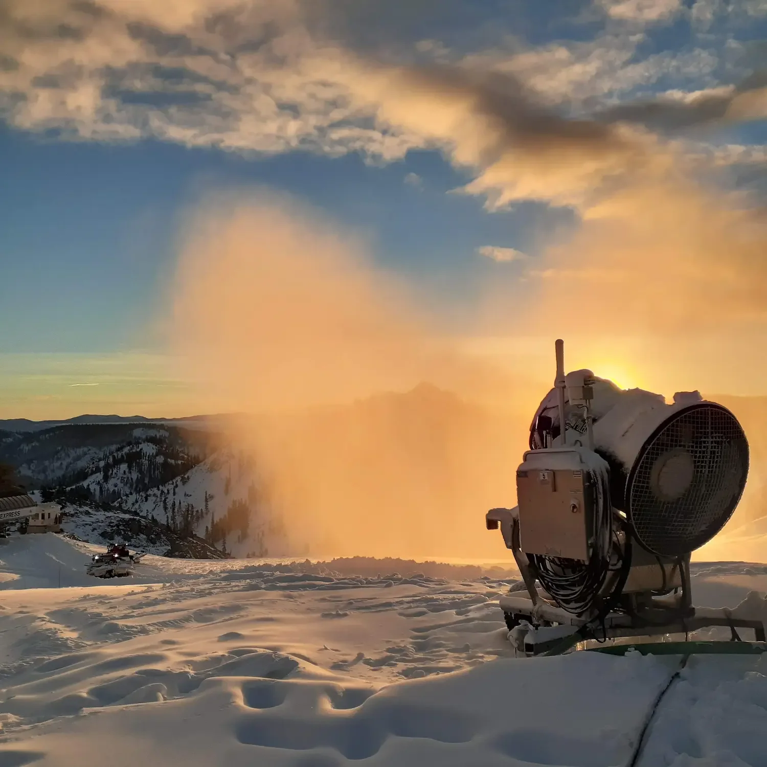 SMI Super Polecat Snowmaker, Palisades Tahoe, CA