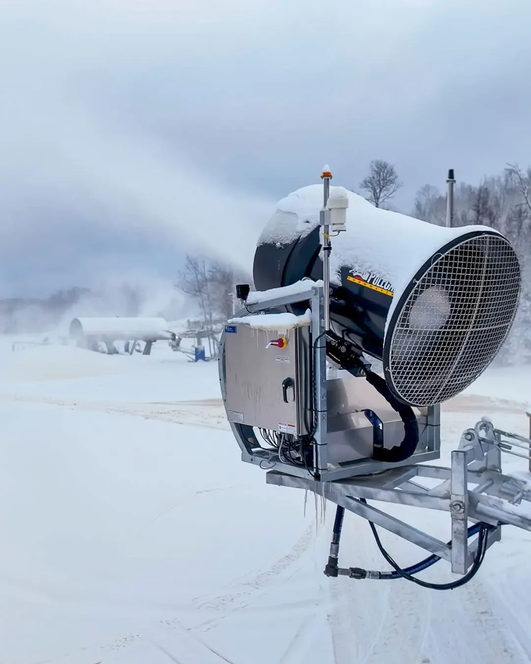 SMI Super Polecat Snowmaker Fully Automated Operation