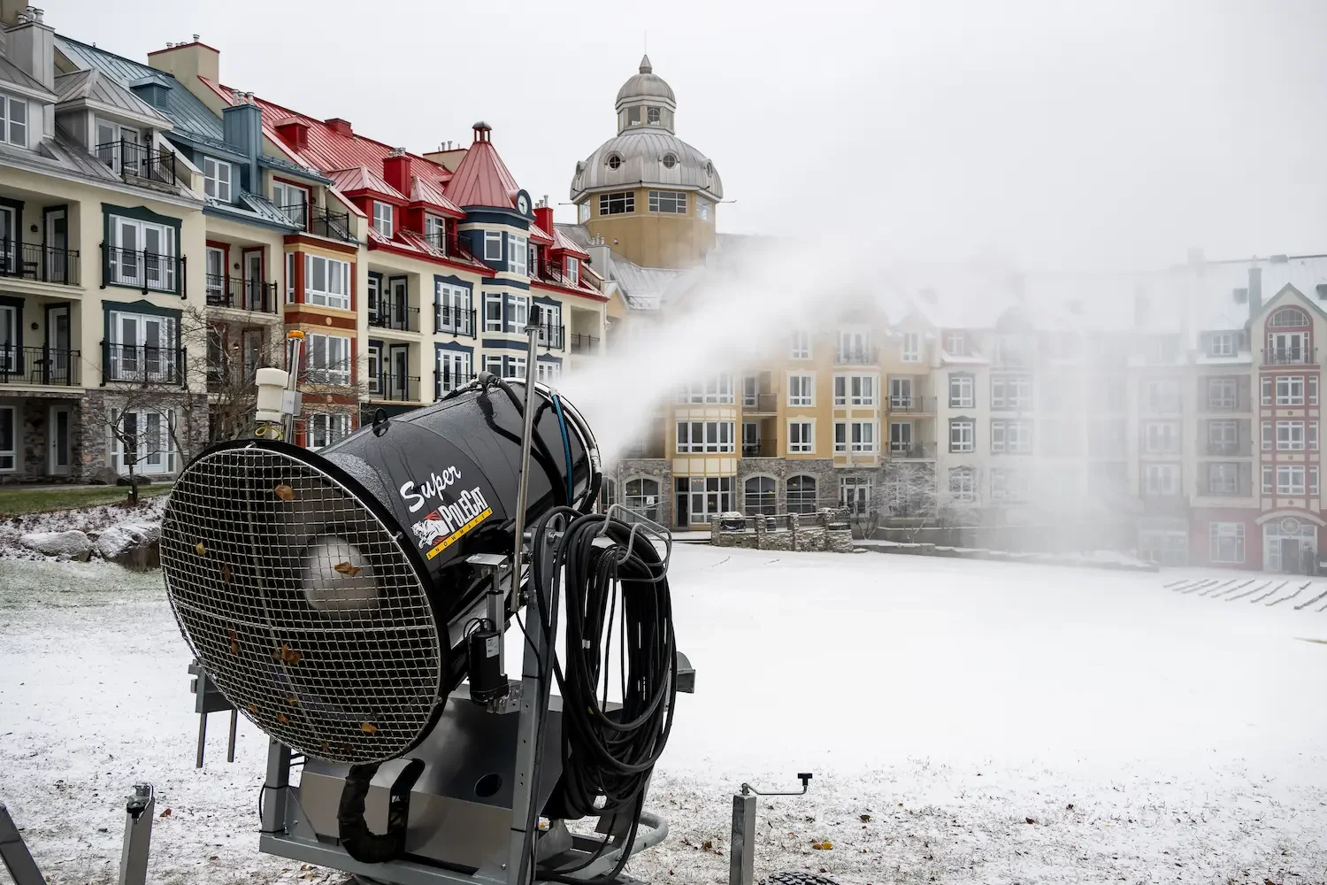 SMI Super Polecat Snowmaker | Mont Tremblant, QC