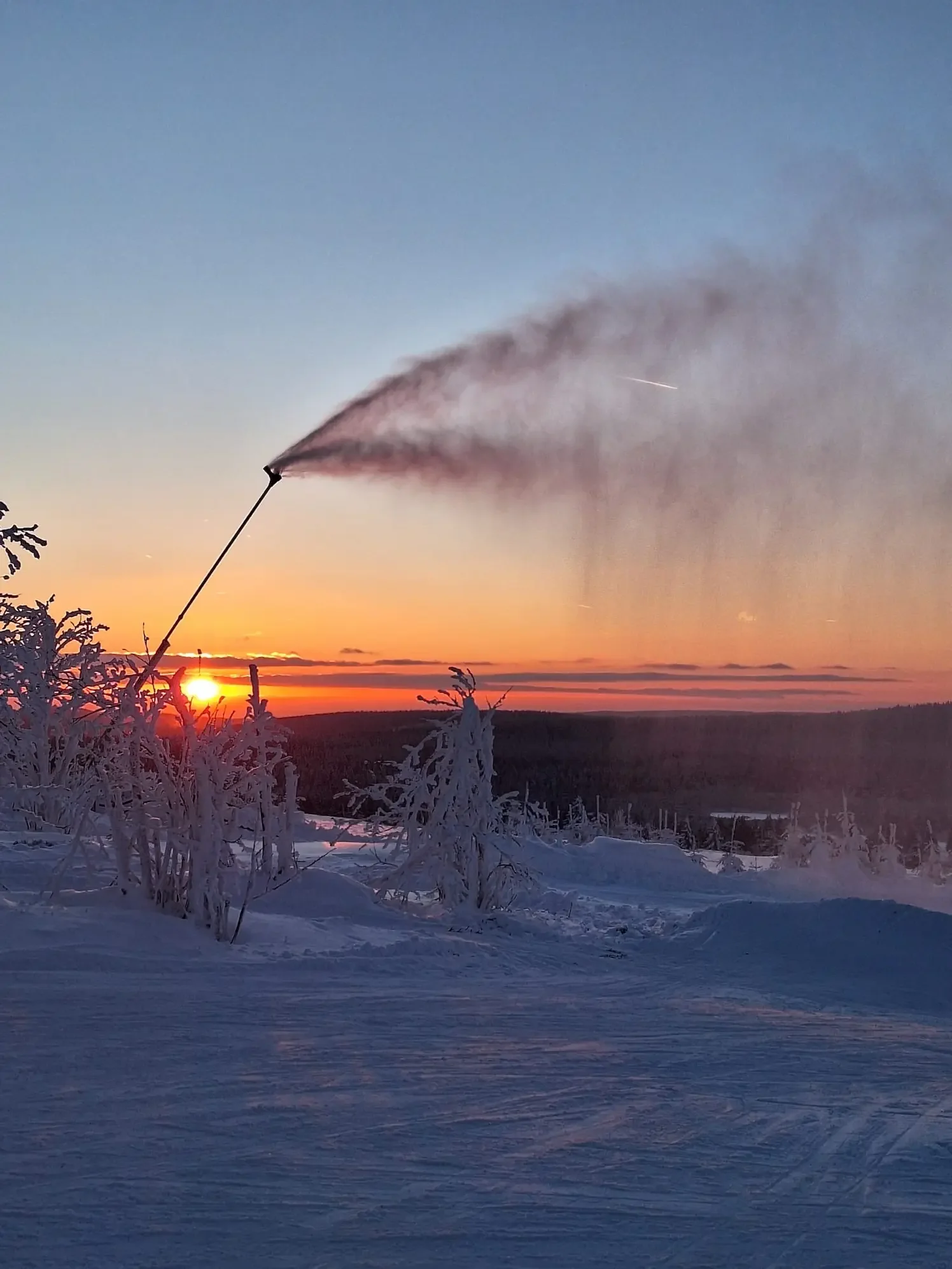 SMI Grizzly Snowmaking Stick |  Boží Dar Ski Area, Czech Republic