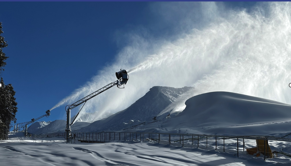 Swing Arm Snowmaking Tower