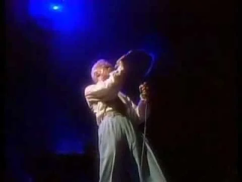 David Bowie - Life on mars Serious Moonlight Tour