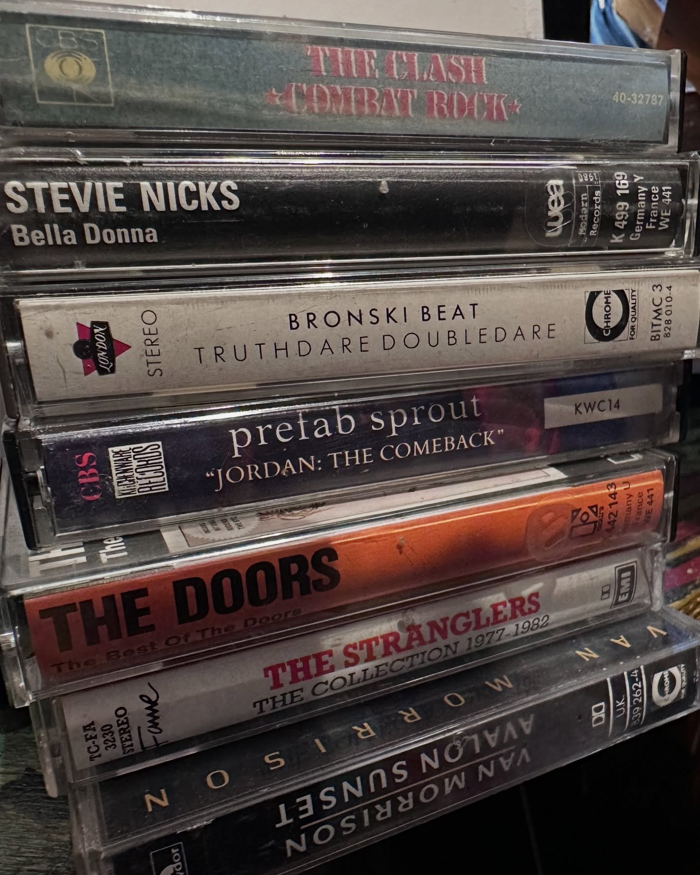 It all comes round again 📼
.
Where&rsquo;s my pencil.
.
#cassettculture #analogueaudio #cassettetapes #reelingnotspinning #tapecollector