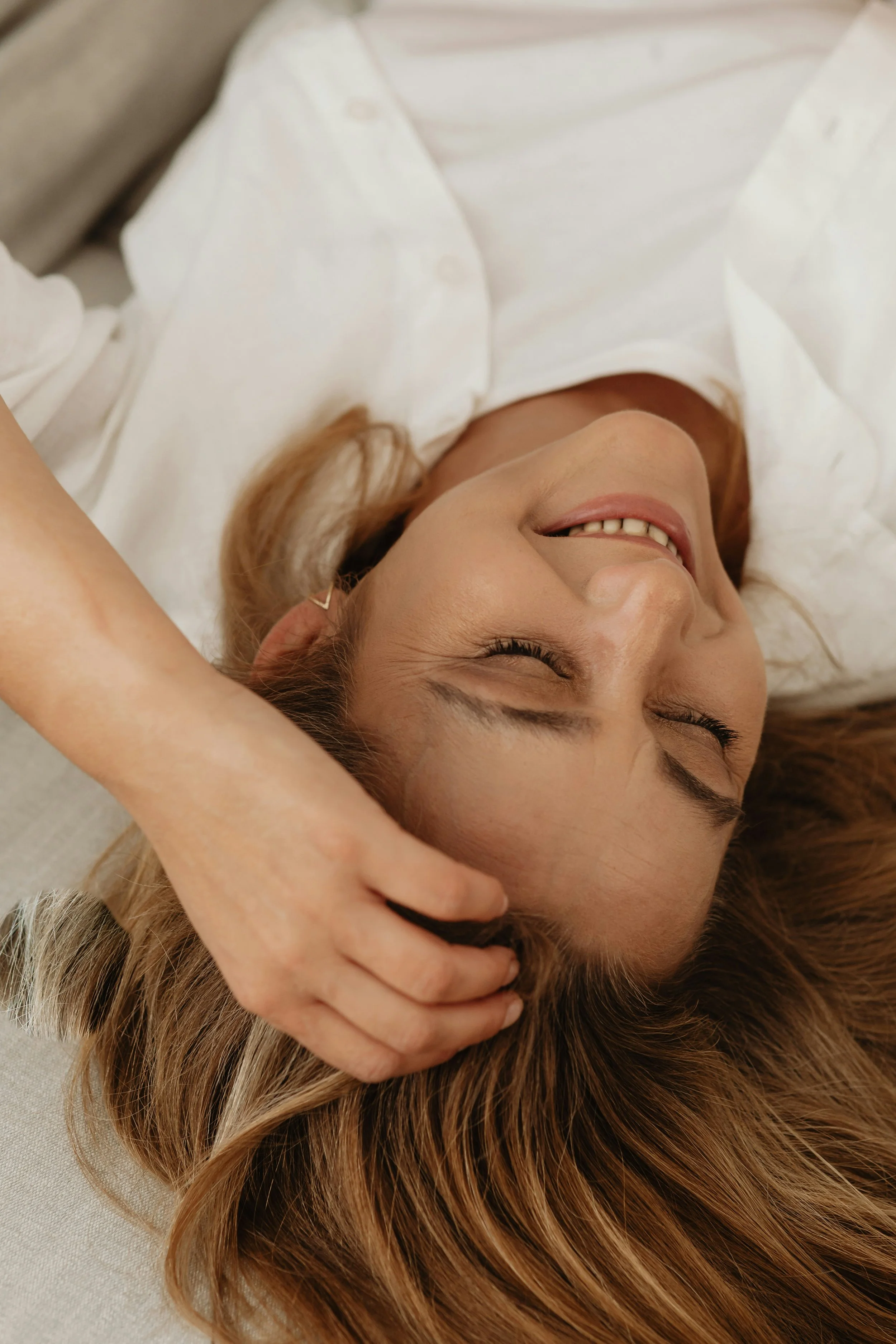 woman smiling, acne treatment colorado springs