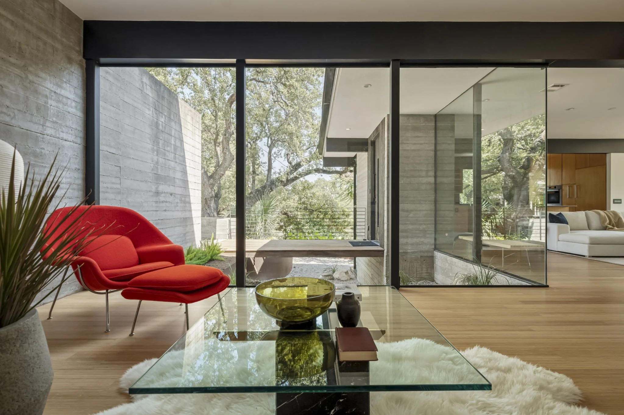 021-1017HarwoodPlace.jpg