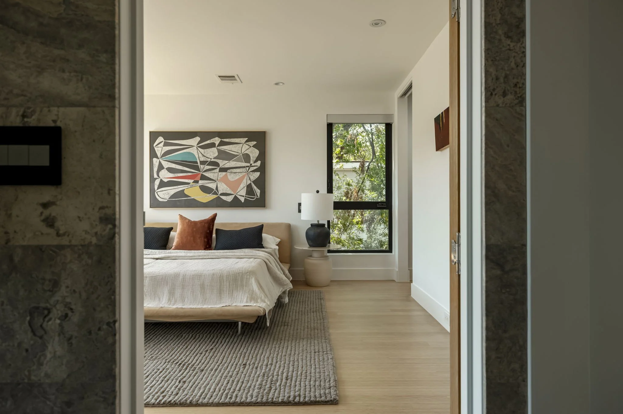 030-1017HarwoodPlace.jpg