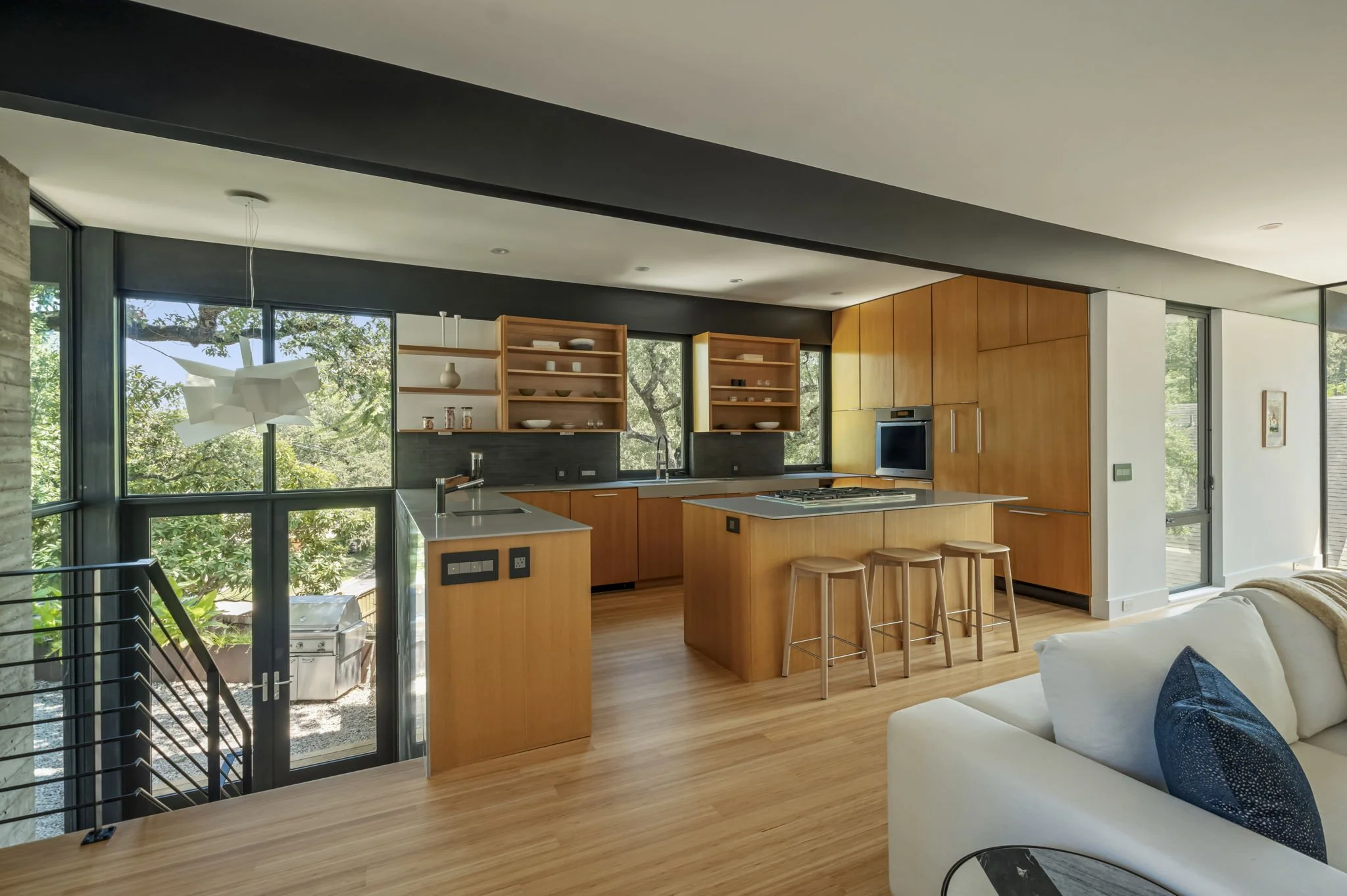 016-1017HarwoodPlace.jpg
