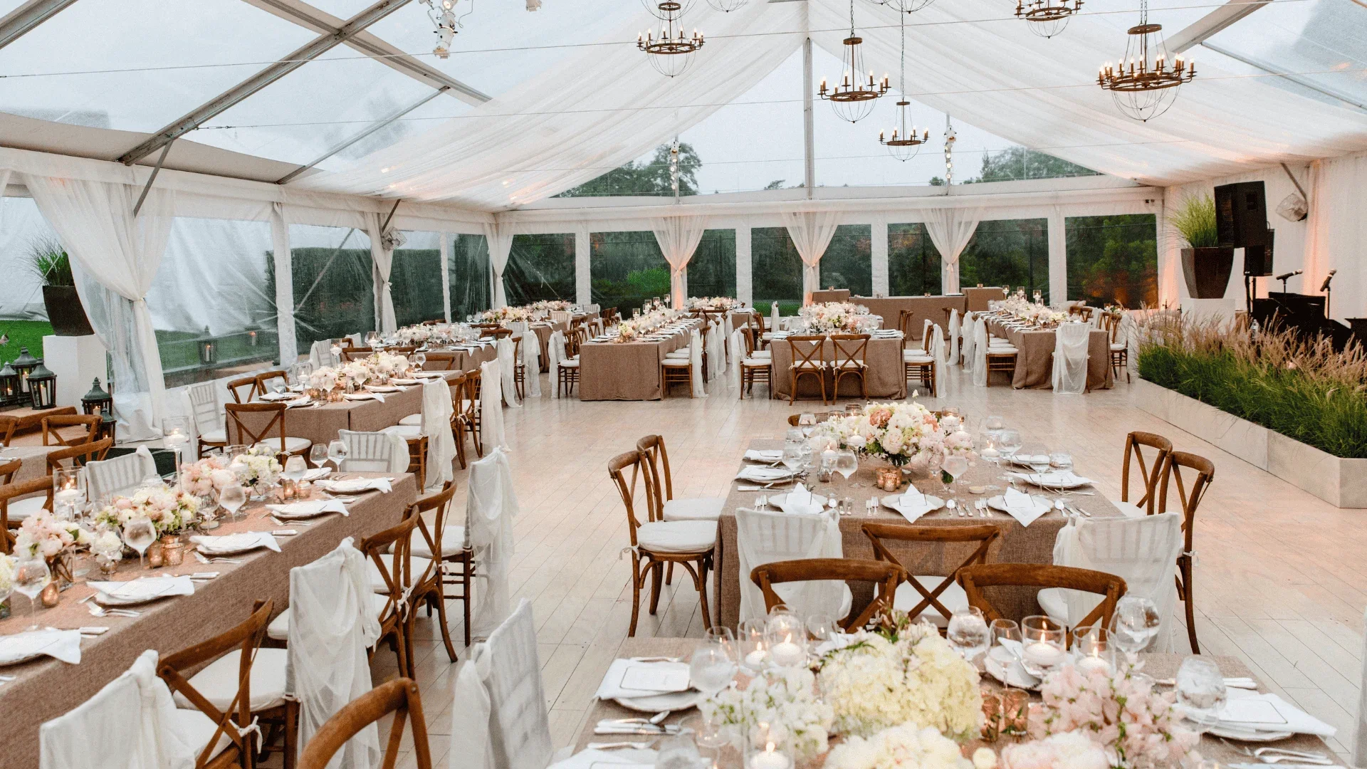 High-End Menu Planning: How to Create Unforgettable Special Events