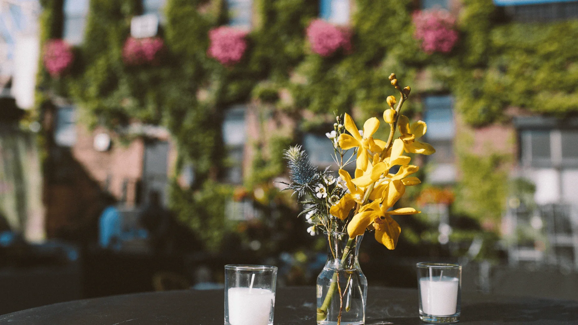 How to Pick a Wedding Caterer: 7 Tips for Making the Right Choice