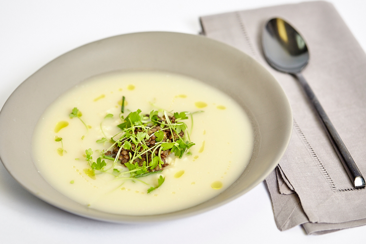 Easy Catered Lunch Ideas That Keep Groups Fed and Schedules on Track