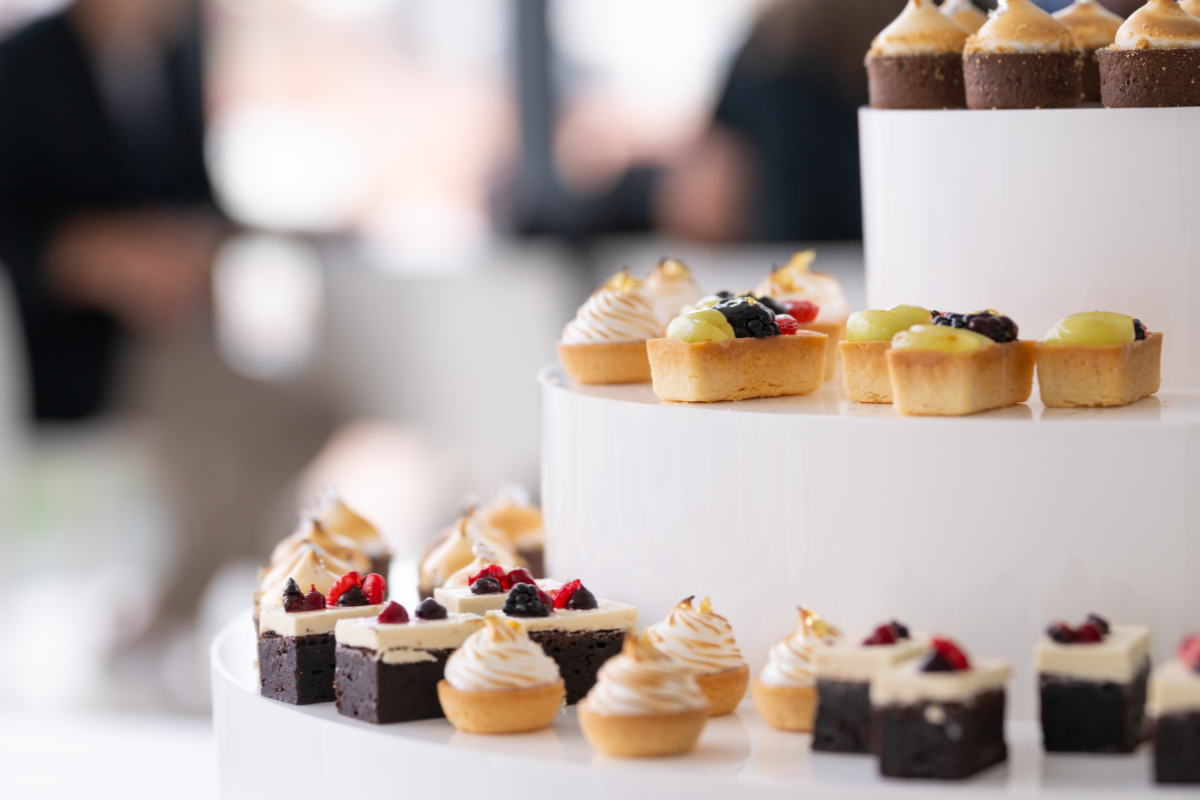 How Seasonal Menus Shape the Best Party Catering in NYC Throughout the Year