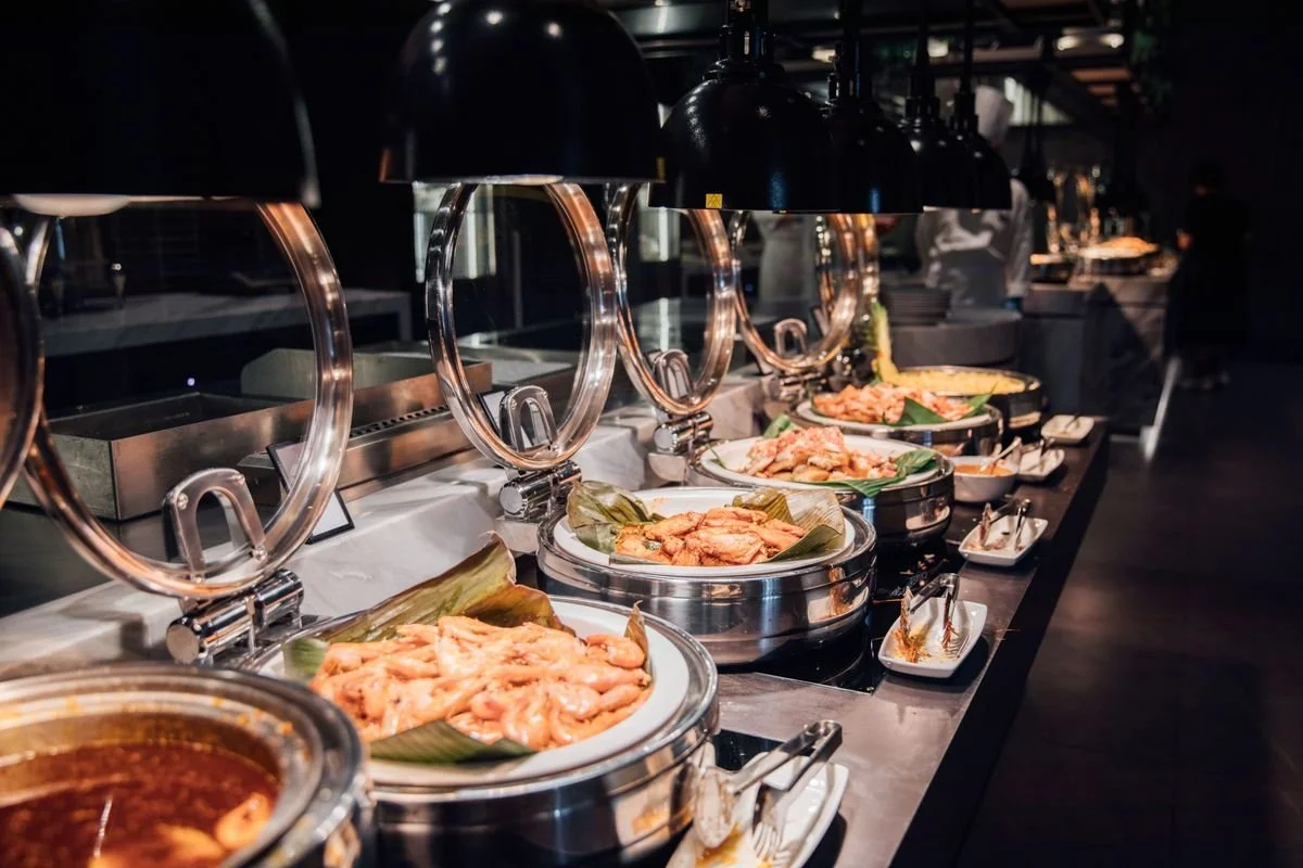 Why Interactive Food Stations Are Redefining Corporate and Wedding Catering in NYC