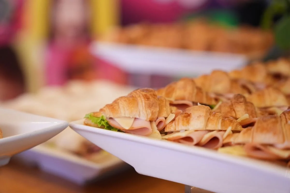What Makes Offsite Catering Work for Corporate Retreats Across NYC