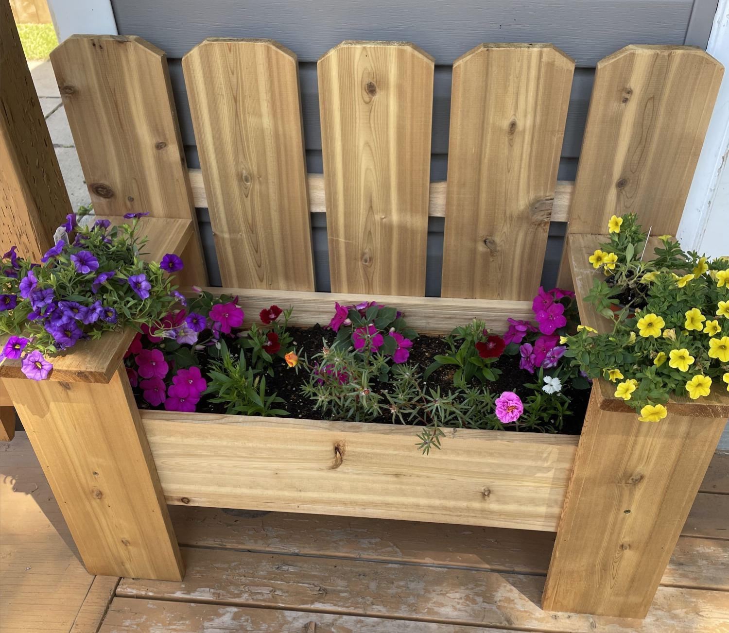 Cedar Bench Planter 2.png