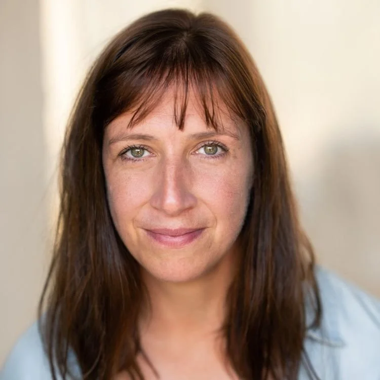 A headshot of Amy Harris