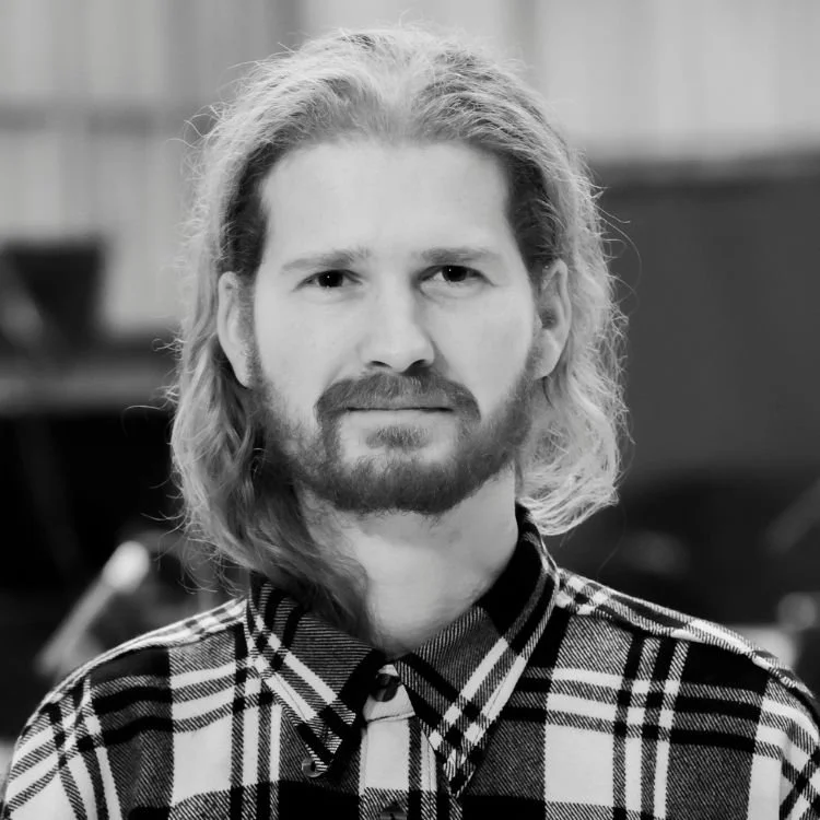 Headshot of James Gow