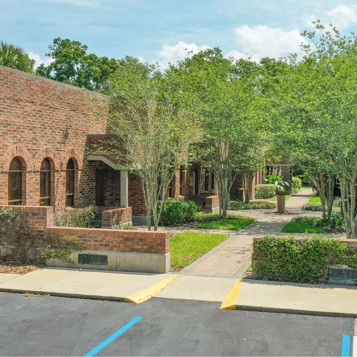 lutz therapy office, shared therapy office lutz, shared therapy office wesley chapel, therapy spaces tampa, tampa therapy offices for rent
