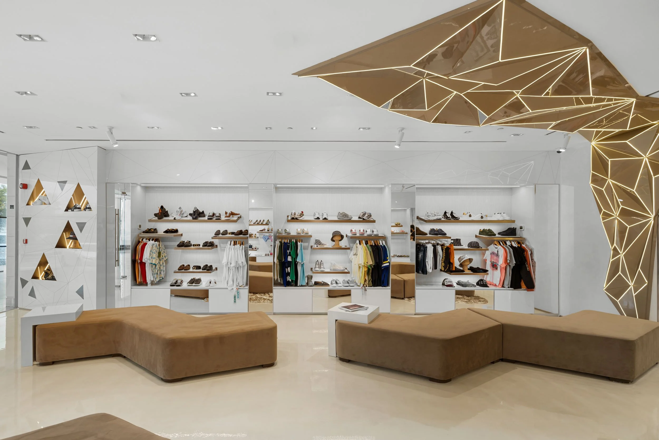 Luxury retail showroom photography highlighting premium interior architecture, bespoke displays, and elegant shopping environments.