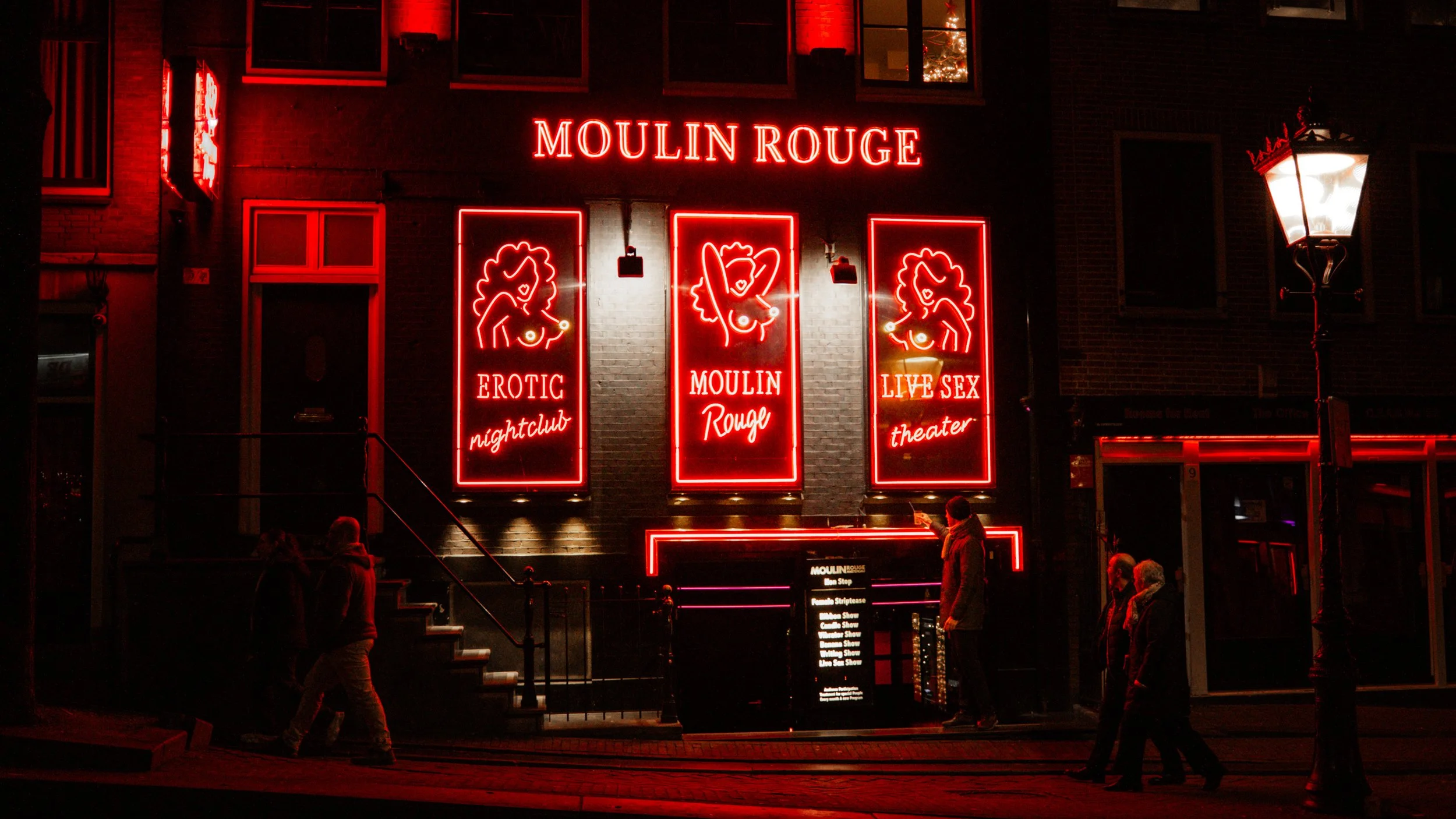 amsterdam moulin rouge 2.jpg
