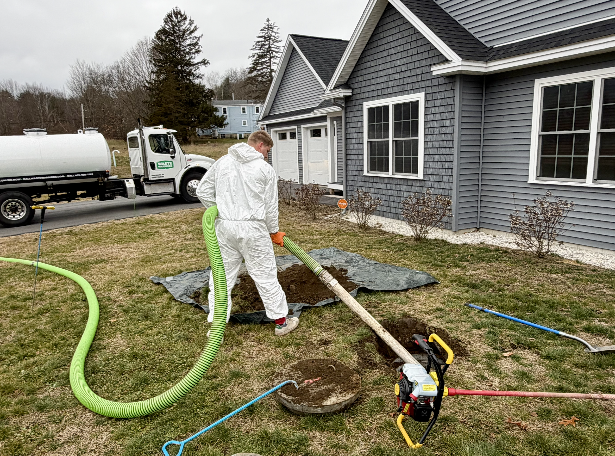Pumping a septic tank. Waste Warriors doing what we do best - Pump Septics!