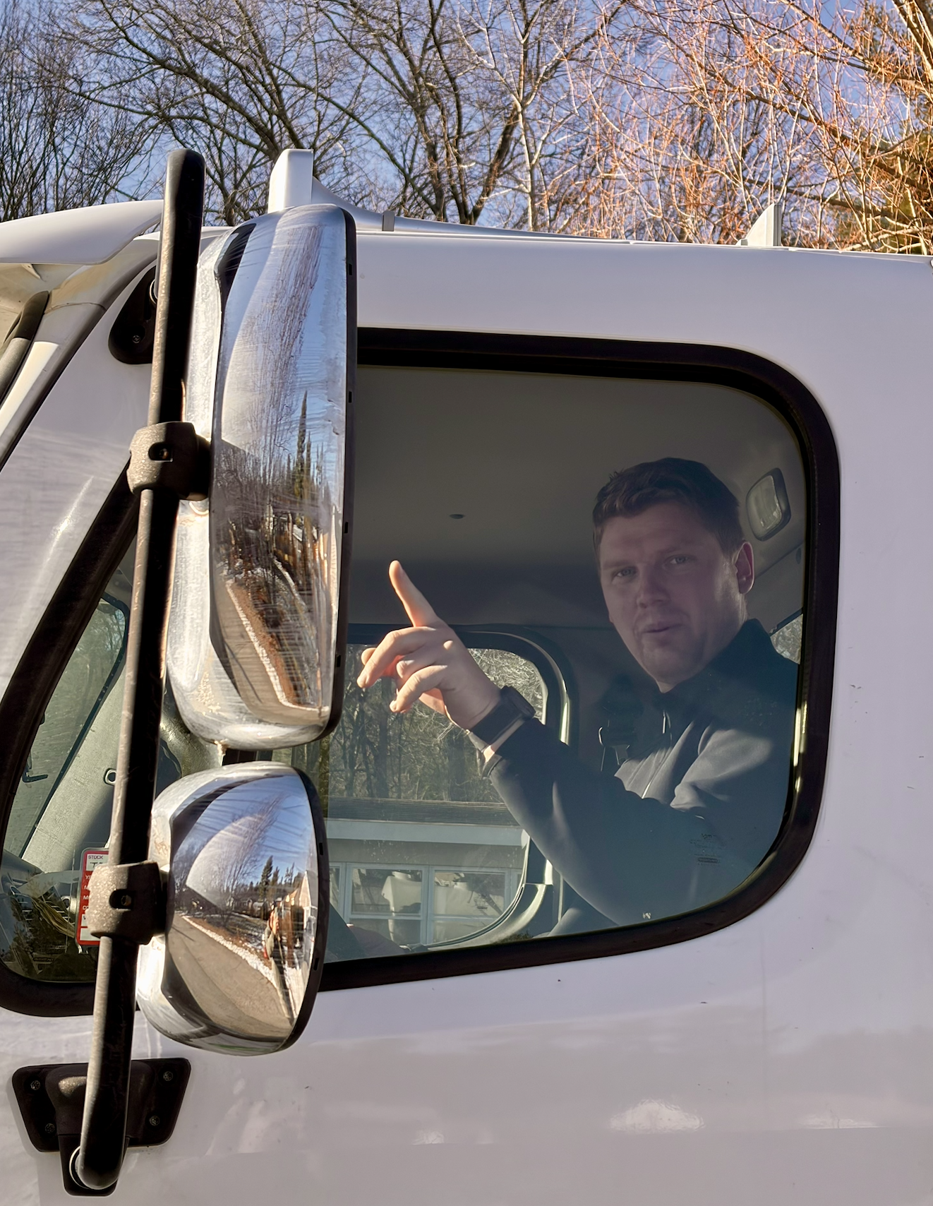 Waste Warriors serves NH and MA! This is Dima after a job about to leave a customer's home.