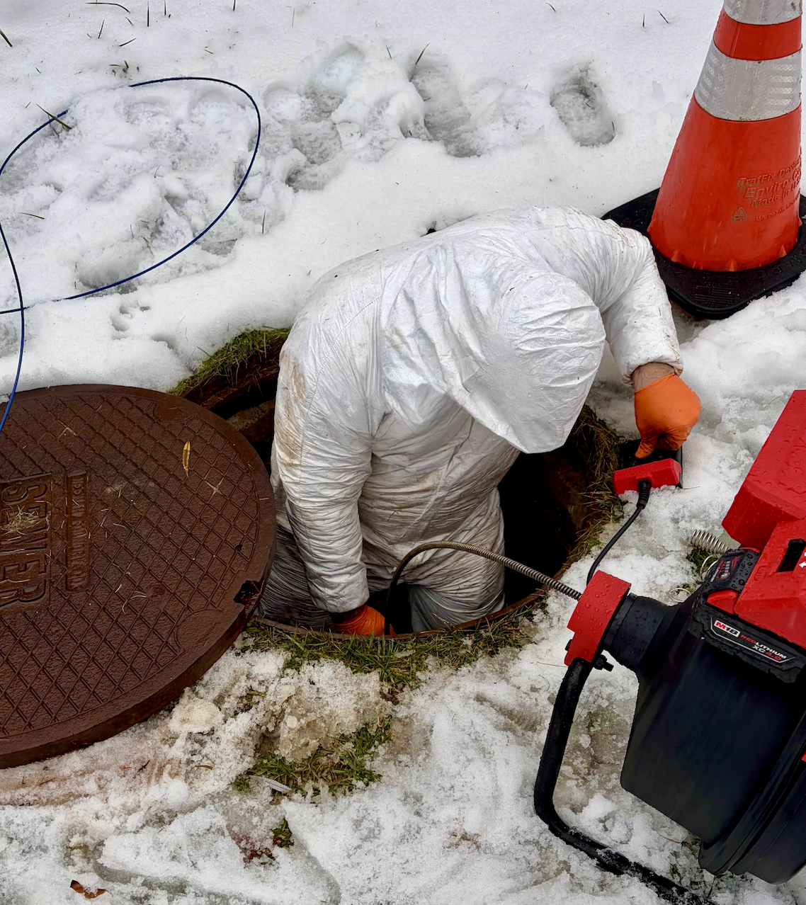 Same-Day Sewer Line Clog Removal