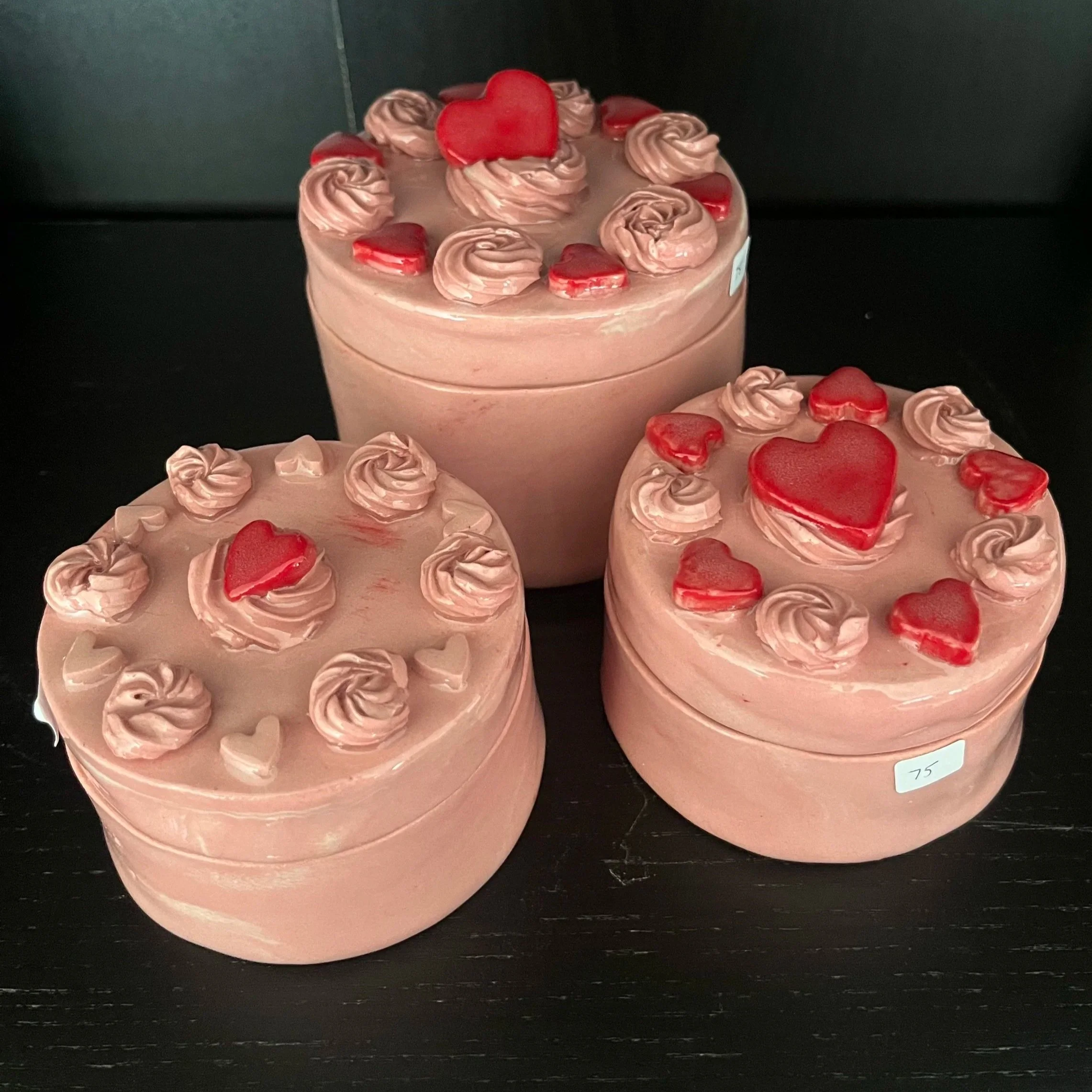 cake jar