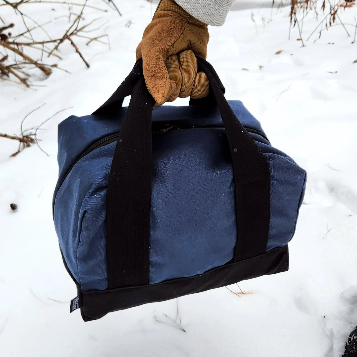 What started as a sketch is now a functional piece of gear in my hands. It fits a winch kit, handles the weight, and teaches me faster than any drawing ever could. I really enjoy the process of making and iterating. Version two is already forming in 