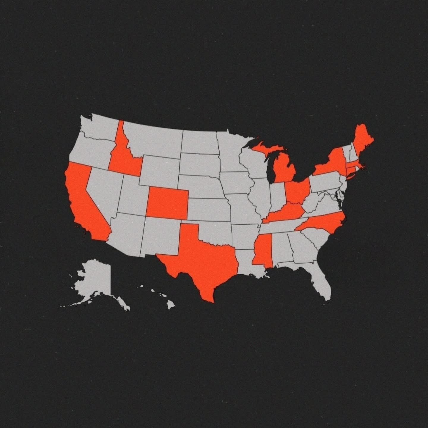 I started RRT last March at a workbench, not knowing where it would go.
Shipping orders to supporters across the country has been a point of pride.
Grateful for the support -  just getting started.

#royalriverthreadworks 
#madeinmaine
#handmade