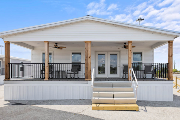 Winston-Delashaw-Model-Exterior4.png