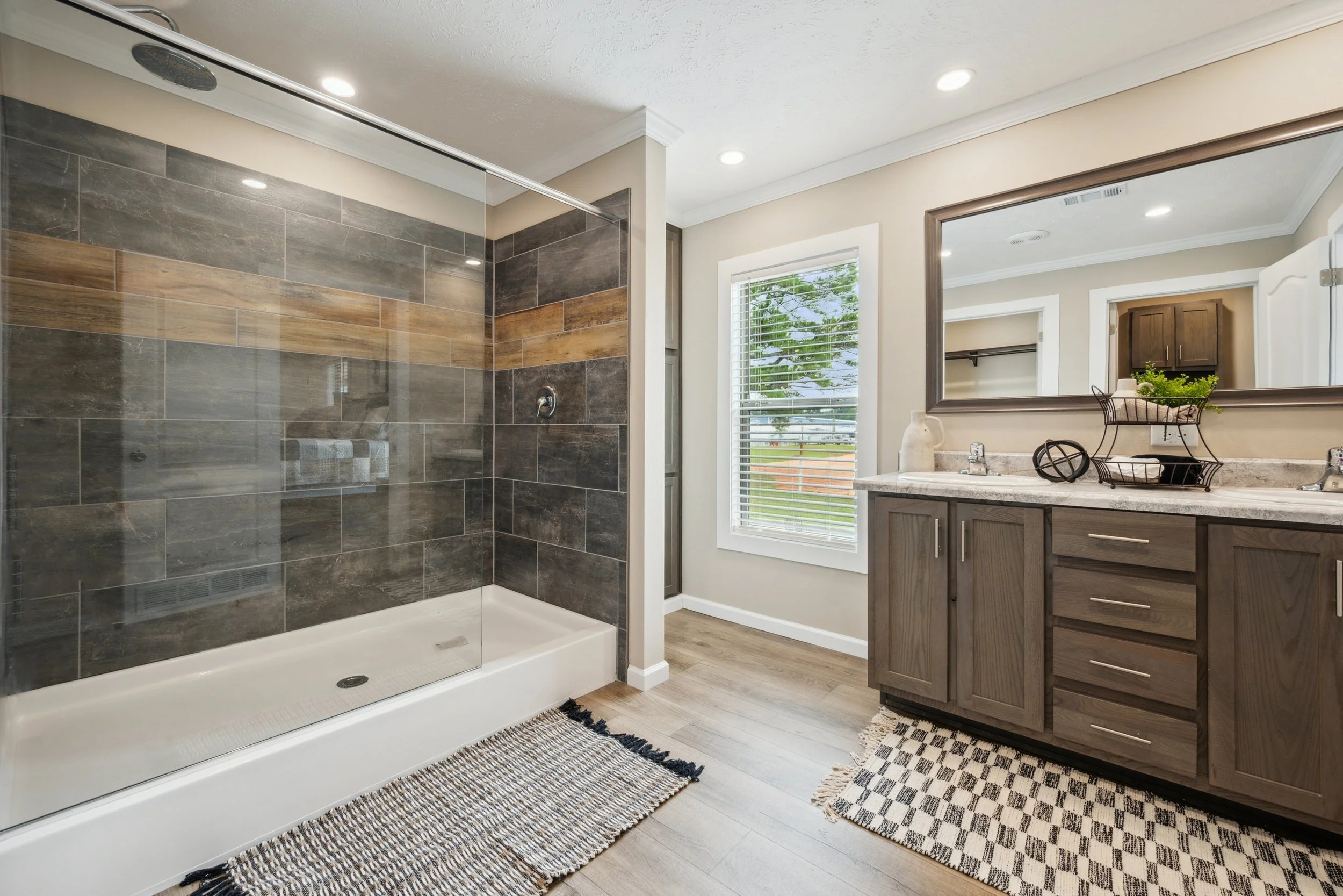 35-330-Buccaneer-St-The-Basecamp-Hamilton-AL-35570-WindowStill-25.jpg