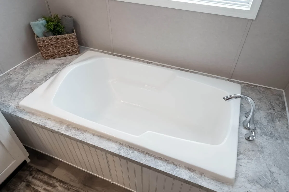 167632X_Pip_Tub_8175-1.jpg