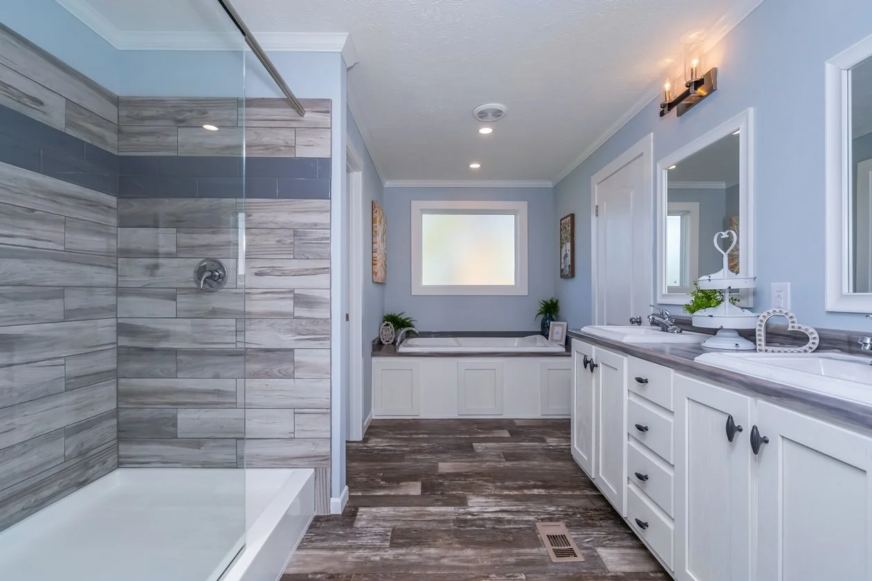 Winston-Byler-Model-Bathroom-1.jpg