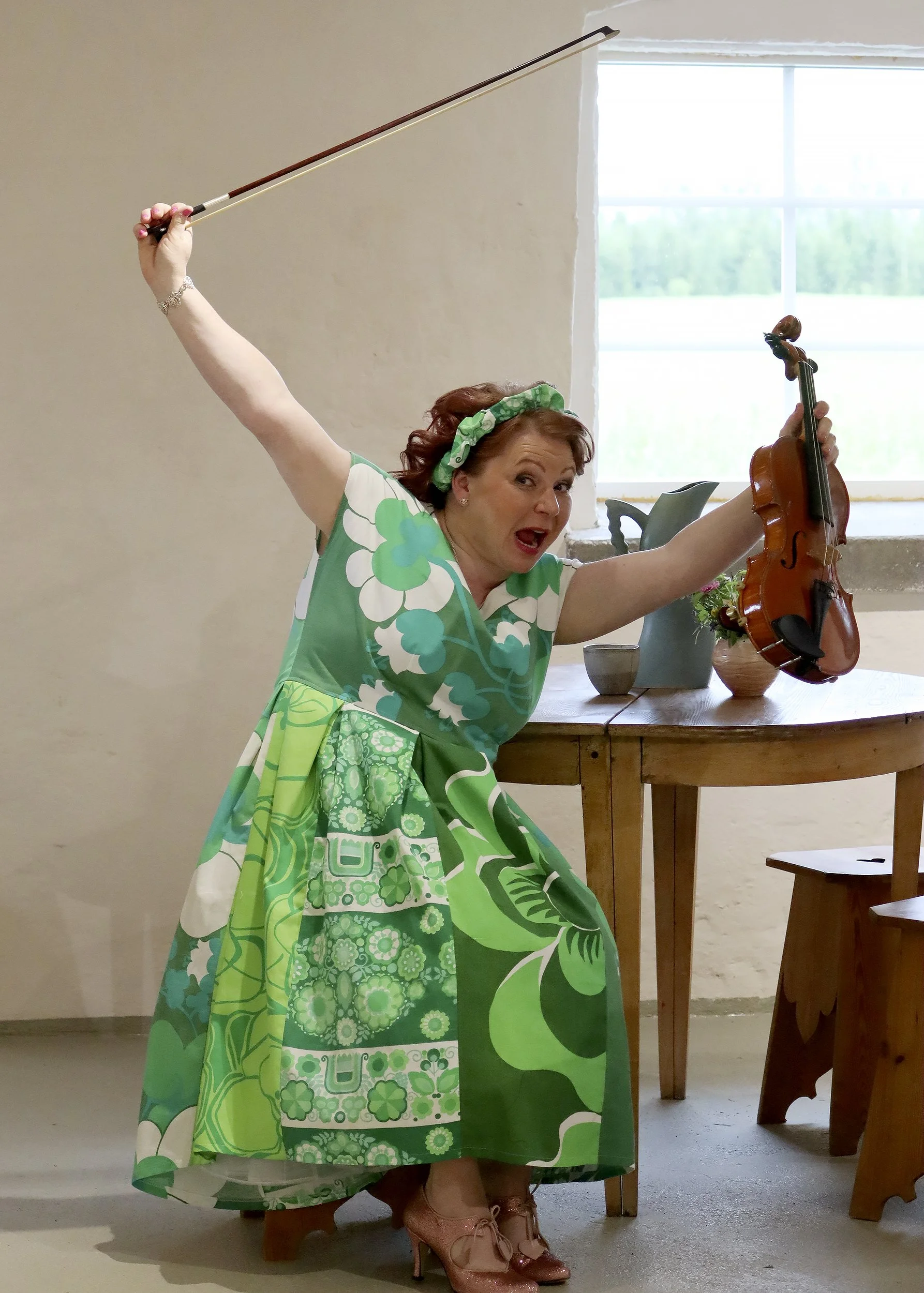 Pohjoissavolainen muusikko, musiikkikasvattaja ja viulunsoittaja Riitta Hynynen.