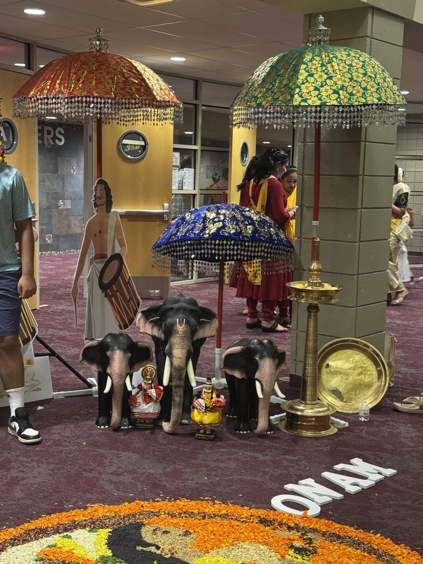 Elephant Trip Kathakali 2.jpg