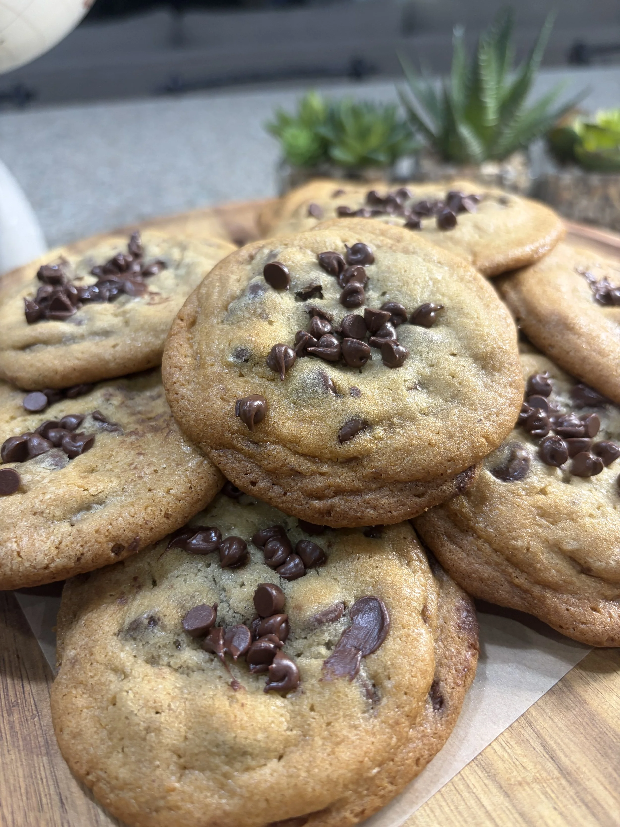 Chocolate Chip Cookies (Dozen)