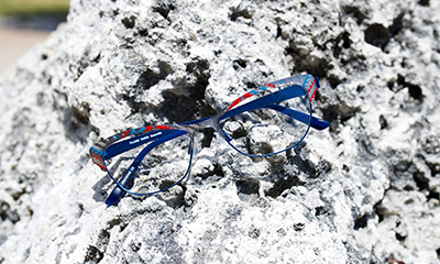 blue-glasses.webp
