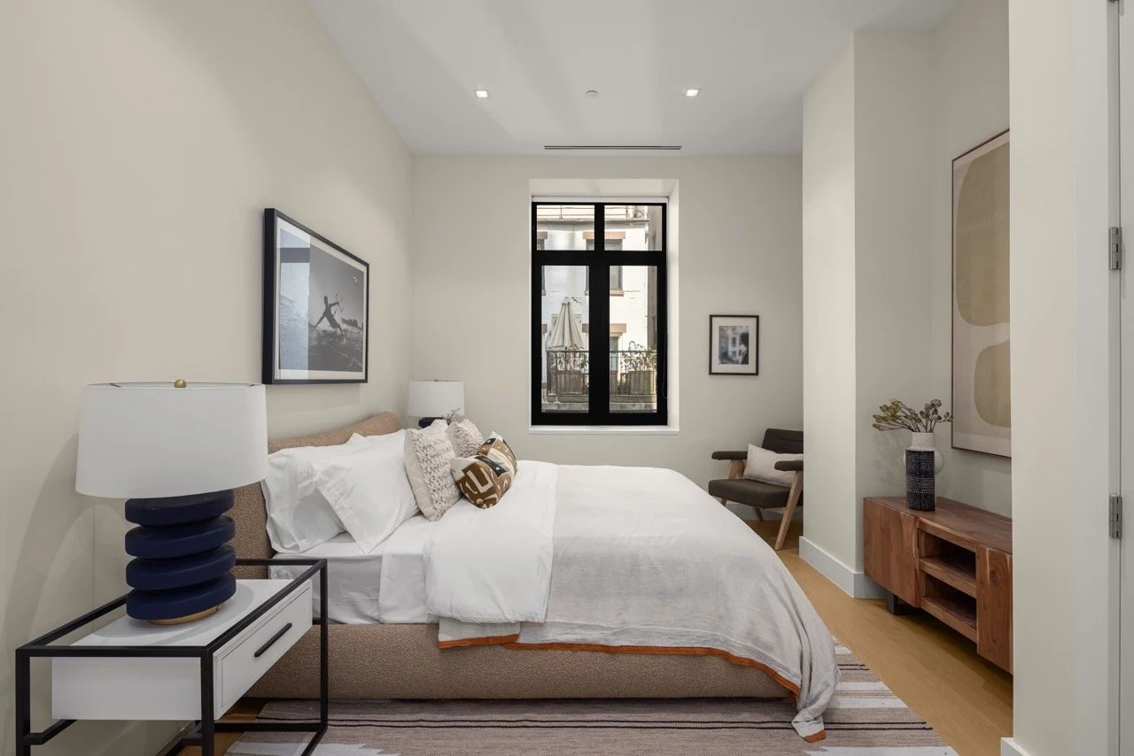 MA_555952 Large.jpeg