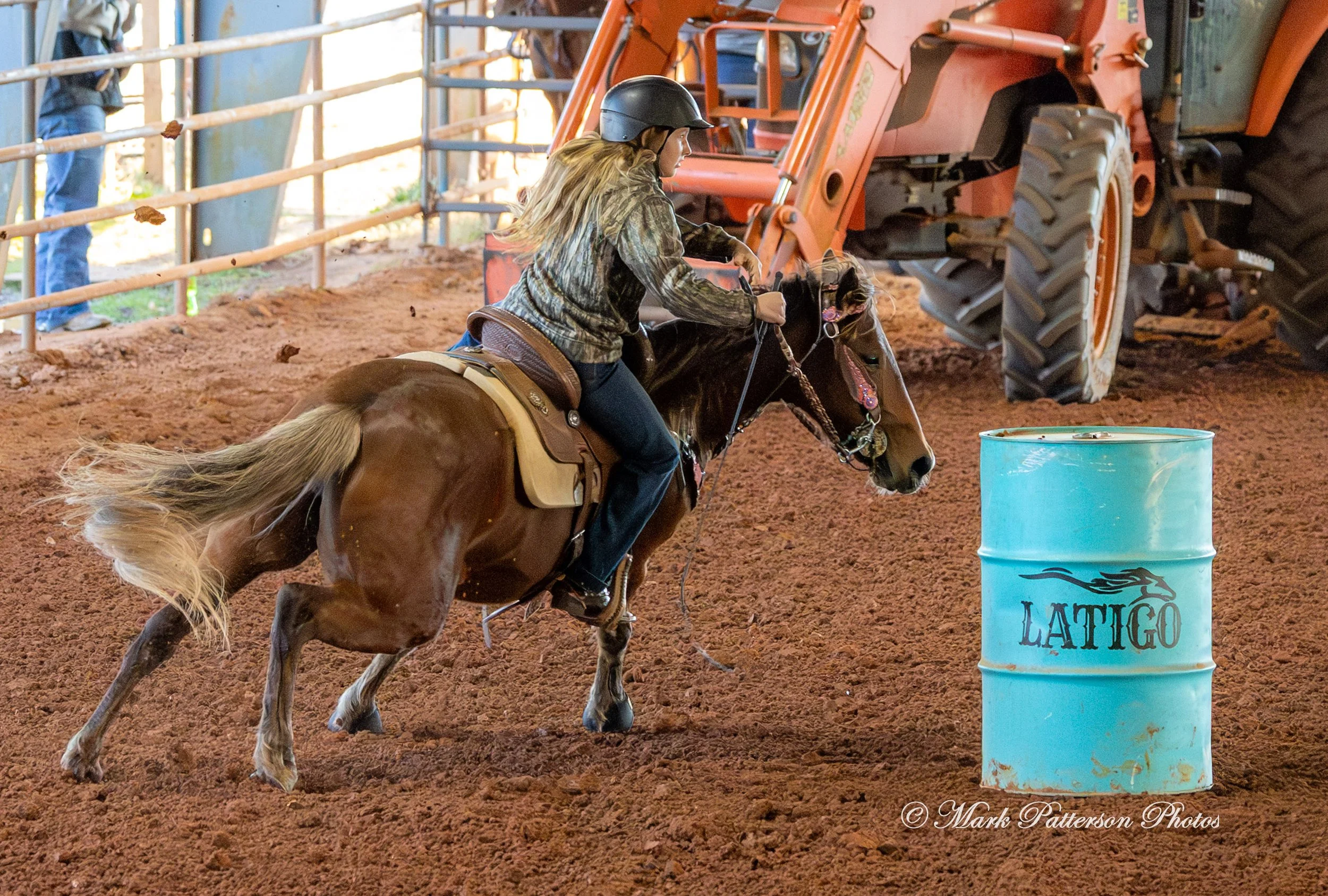 January 4, 2026, a barrel racing team competing at Latigo Farm in Landrum. #17825