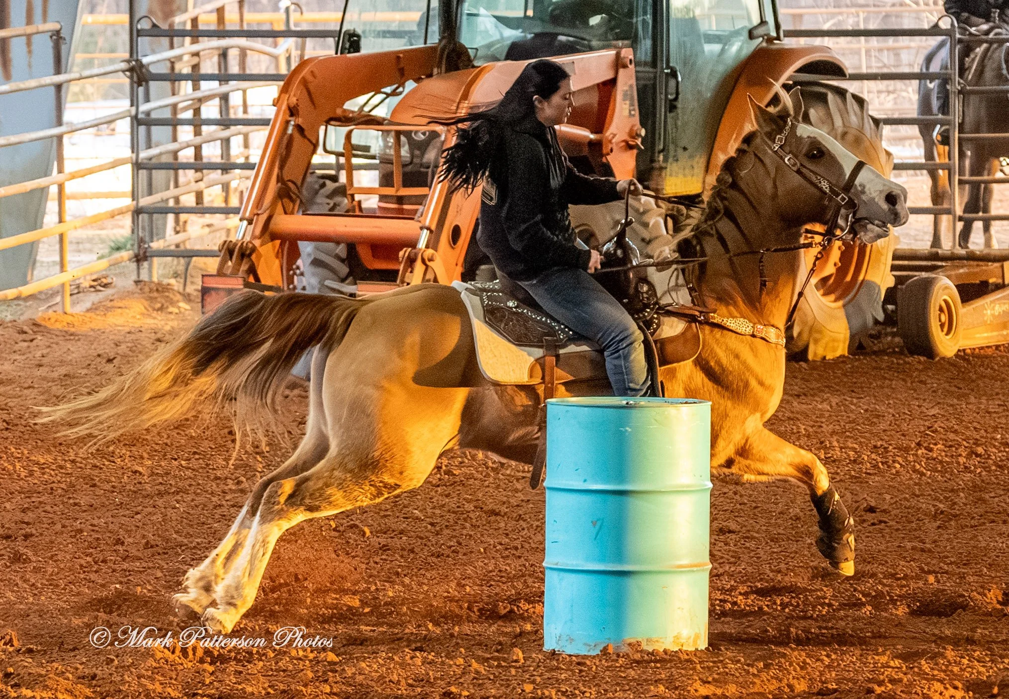 January 4, 2026, a barrel racing team competing at Latigo Farm in Landrum. #18740