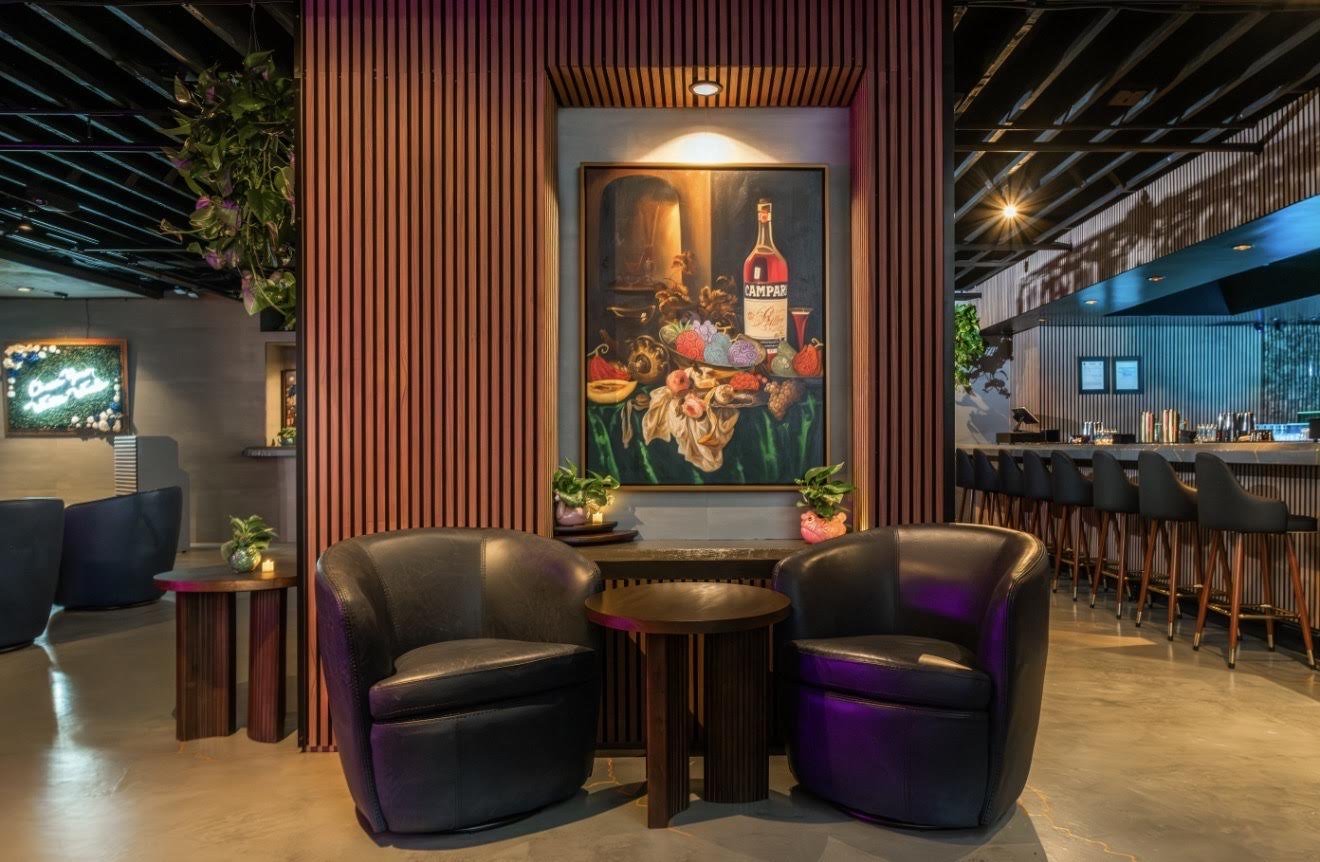 White Whale Lounge New Year's - Open bar