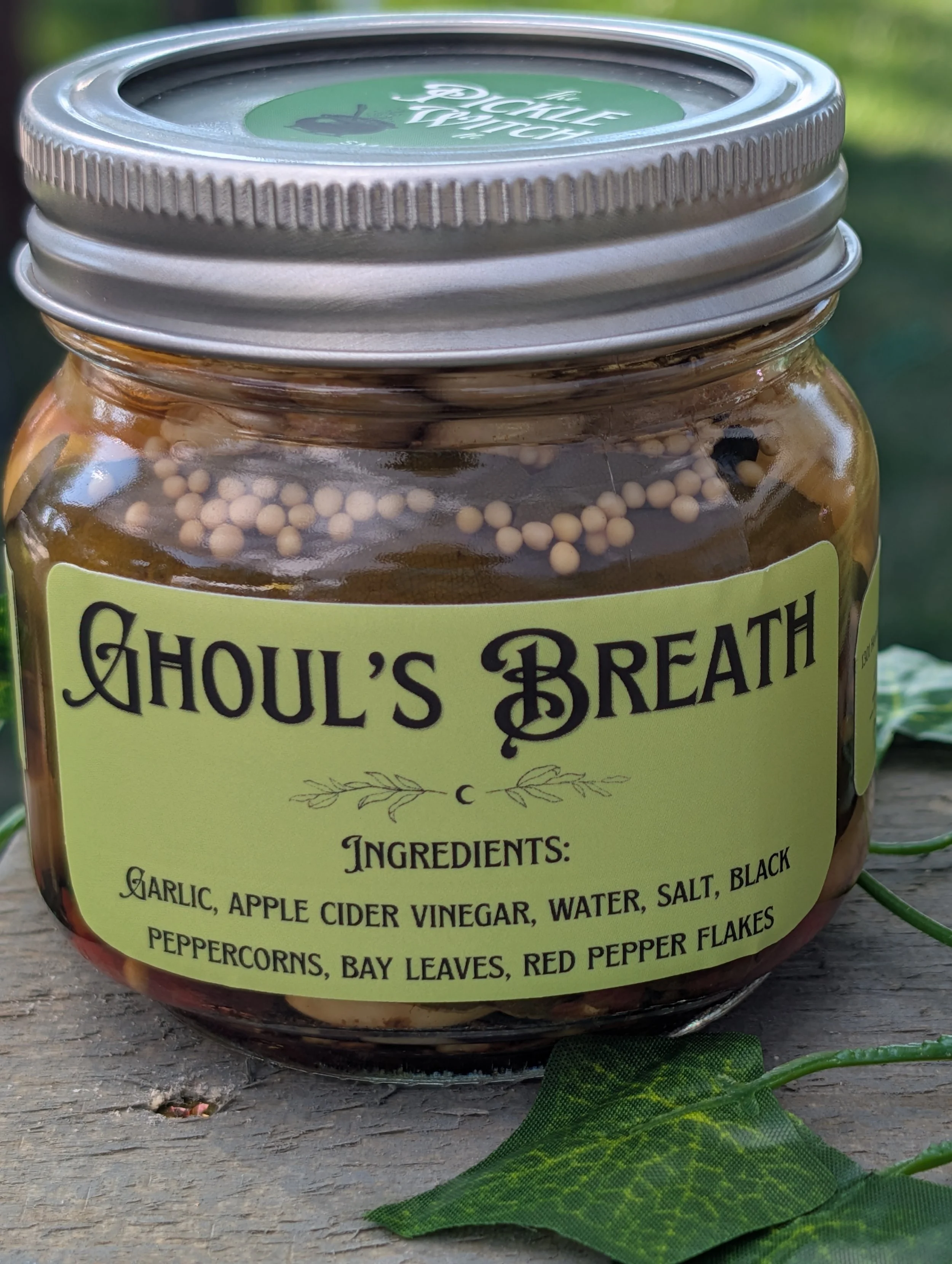 Ghoul's Breath - Pickled Garlic Cloves (8oz)