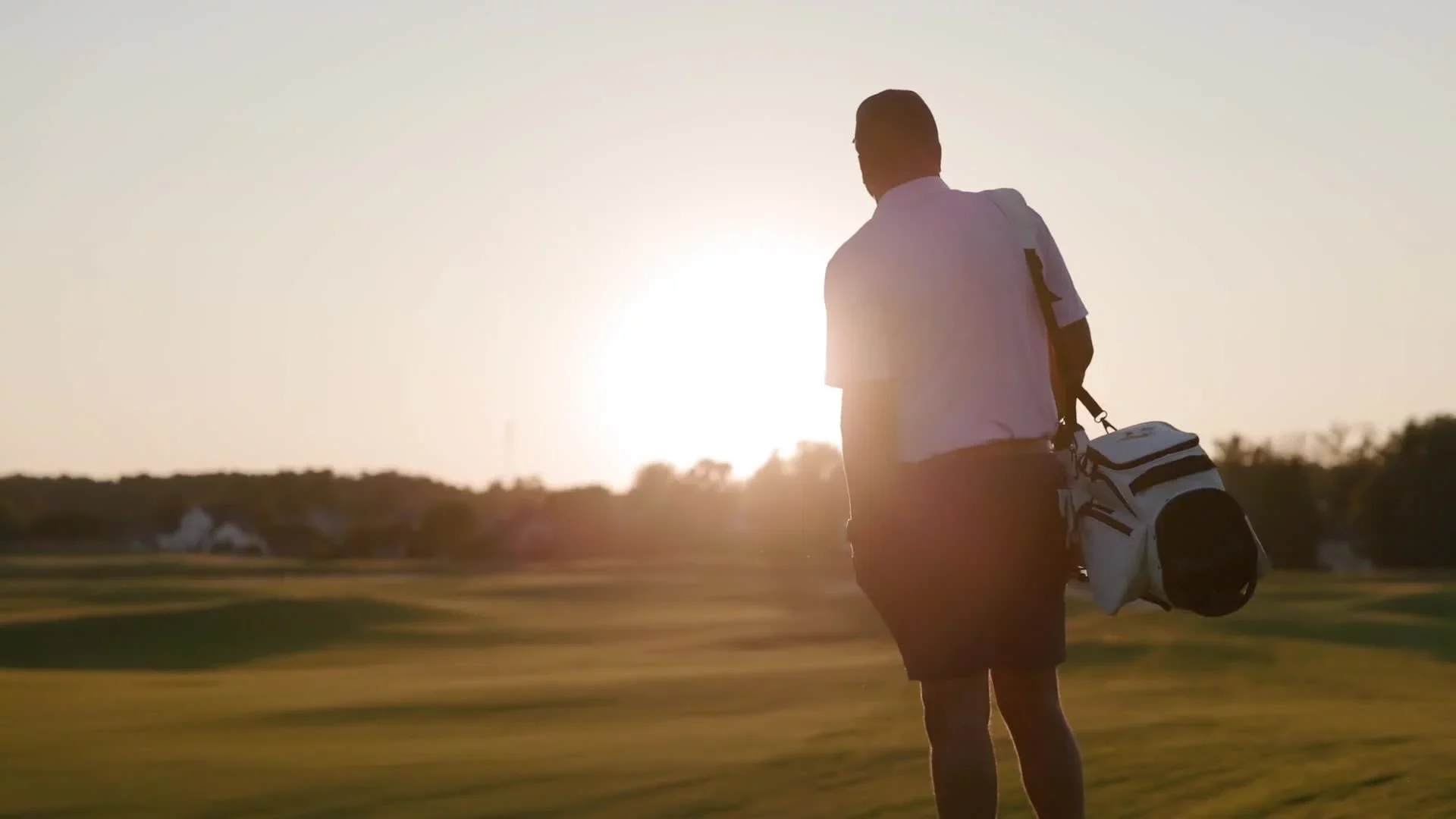 golfer-sunset-thumbnail.webp
