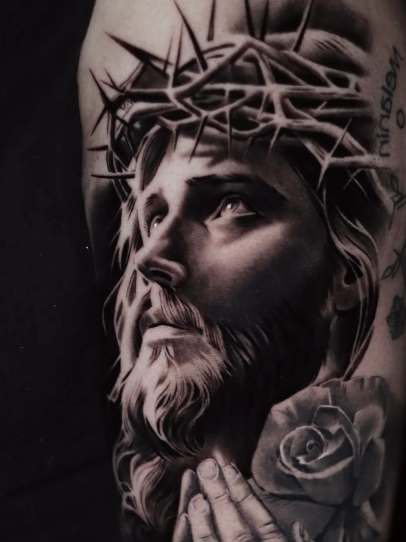 black and gray jesus ✝️🙏 tattoo
For appointments and inquiries 
📧 Theinkdozer@gmail.com
📞 (980) 745-7596 

#tattoo #tattoos #tattooed #tattooartwork #tattooart #tattooshopcharlotte #charlottetattoo #inkdozer