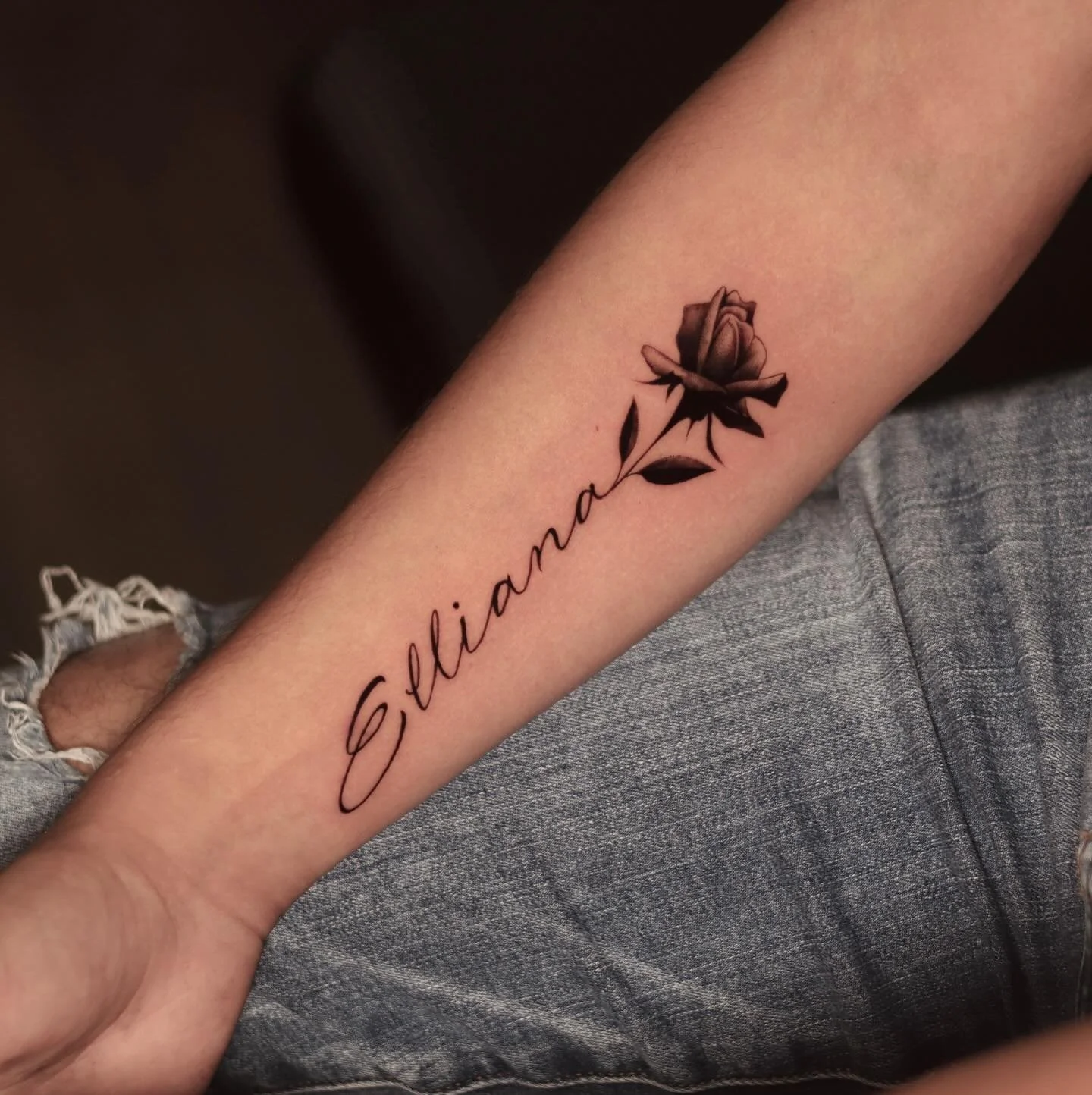 Daughter tattoo! 

Let us know in the DM if you are looking for a unique tattoo design of your beloved ones!